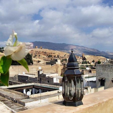 Riad Noujoum Medina Fez Bagian luar foto